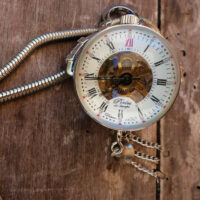 Montre pendentif argent